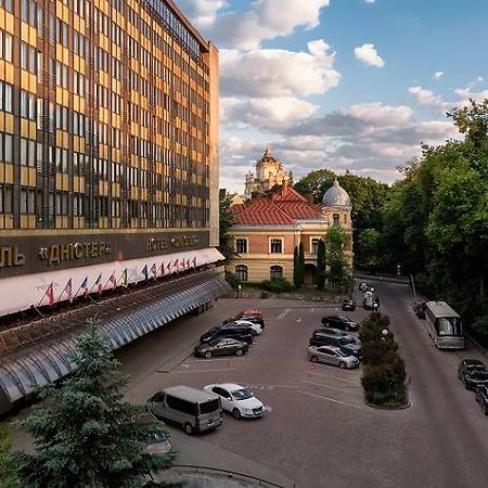 Premier Hotel Dnister Lviv Eksteriør bilde