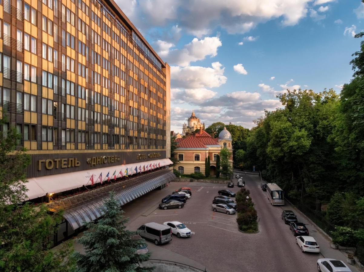 Premier Hotel Dnister Lviv Eksteriør bilde
