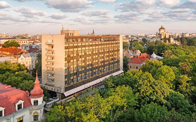 Premier Hotel Dnister Lviv Eksteriør bilde